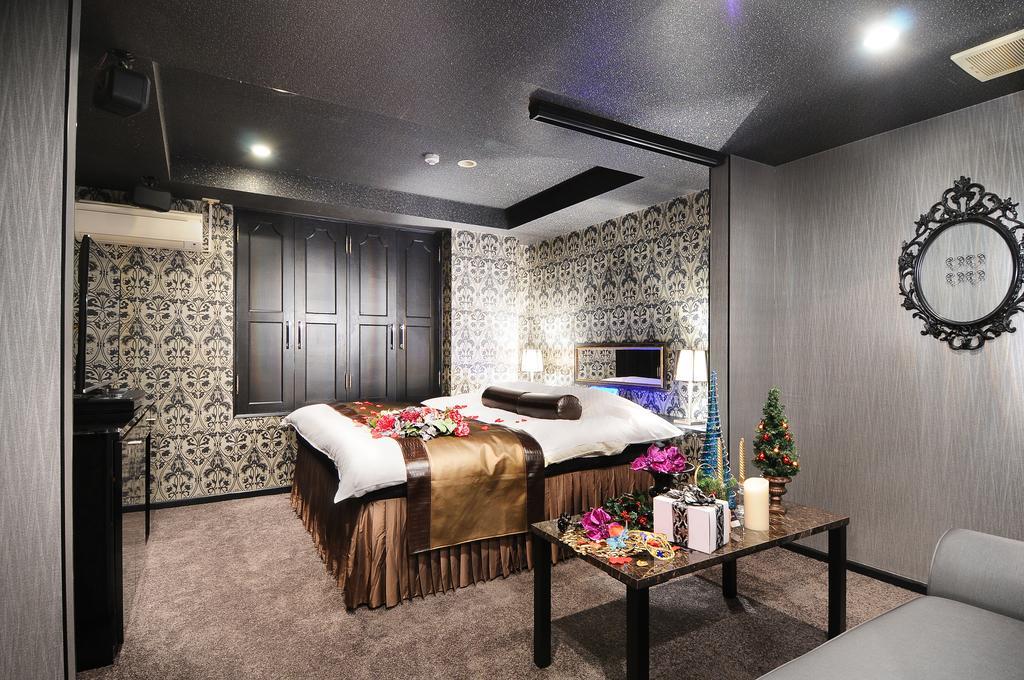 Hotel Blanc Chapel Christmas Sakai (Adults Only) Номер фото